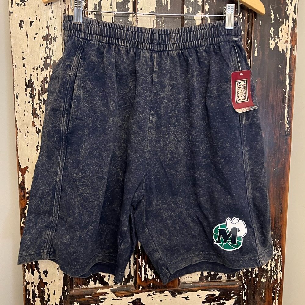 NWT Men's MITCHELL AND NESS NBA ACID WASH SHORTS DALLAS MAVERICKS. Size M.